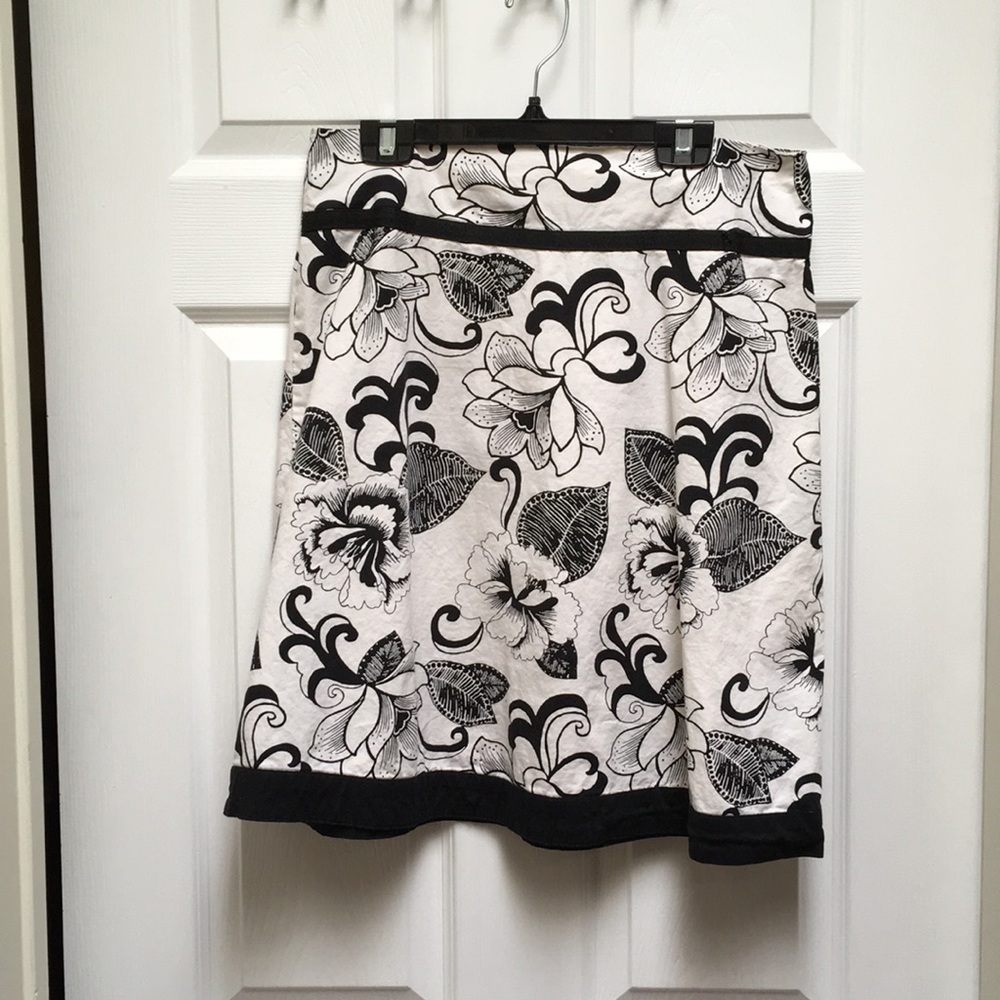 Black and white floral skirt